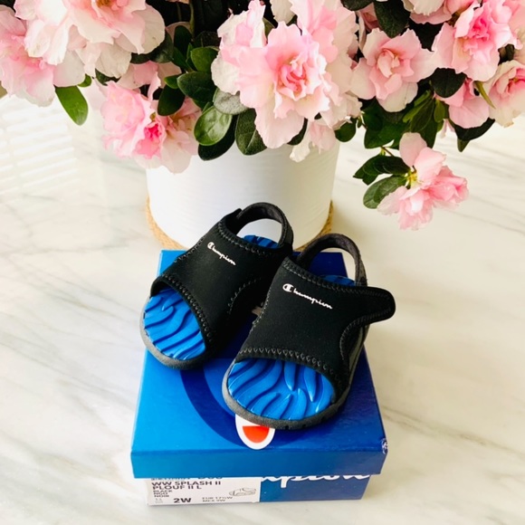 Champion•NIB•2-Wide•Neoprene Water Sandals - Picture 2 of 11